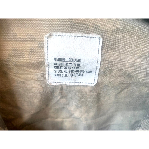 US Army Combat Uniform Coat Shirt ACU Cotton Blend Non FR UCP sz MR - READ - Picture 5 of 10